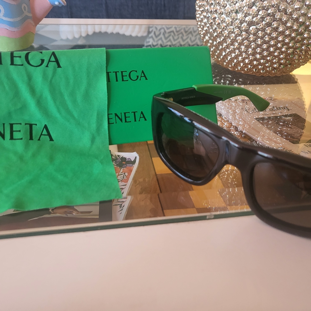 Bottega Veneta Men’s Black Sunglasses - Green Accents